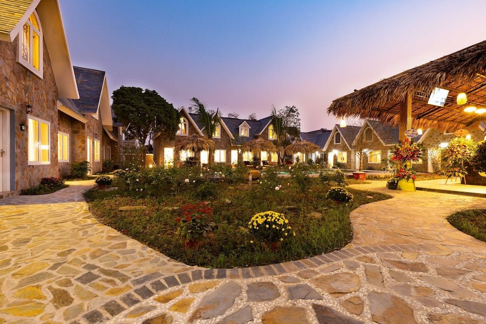 undefined Ninh Binh Sona Resort 2