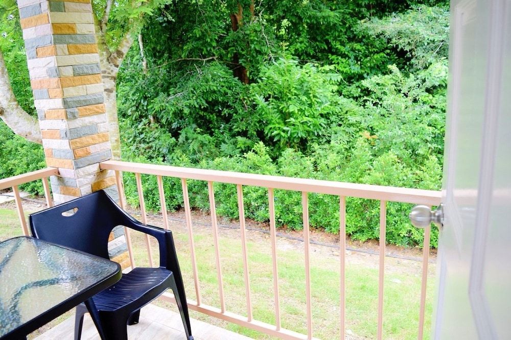 Khowbuysi View Resort Standard Twin Room 2