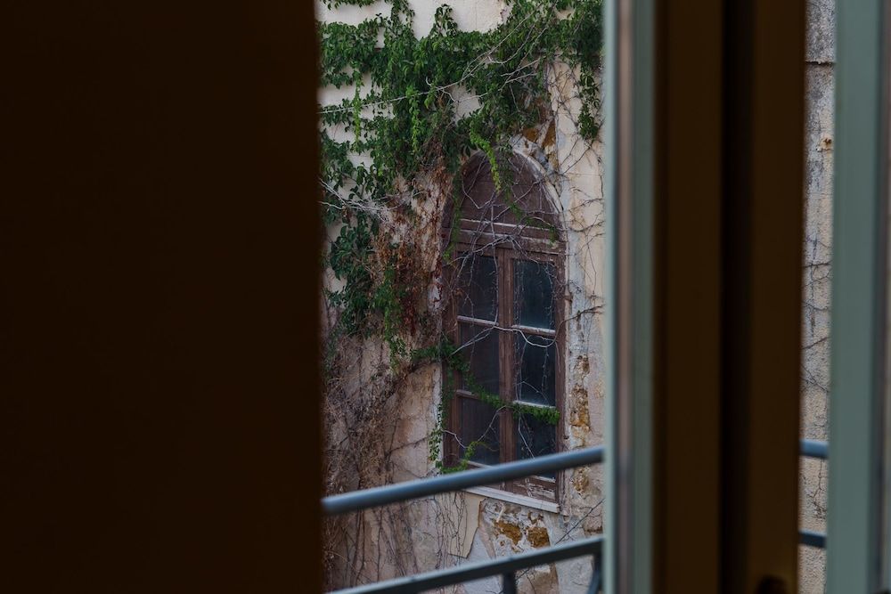 De Gregorio Suites Deluxe Suite, 2 Bedrooms, City View 6