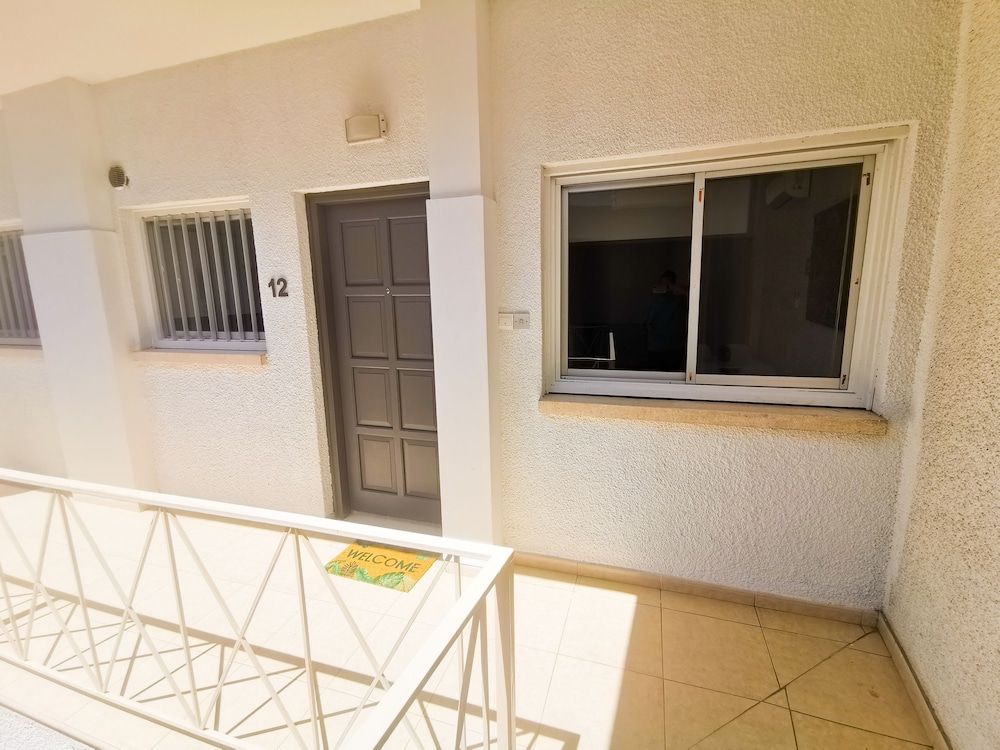 undefined FlipFlop CityCenter Apartment 8