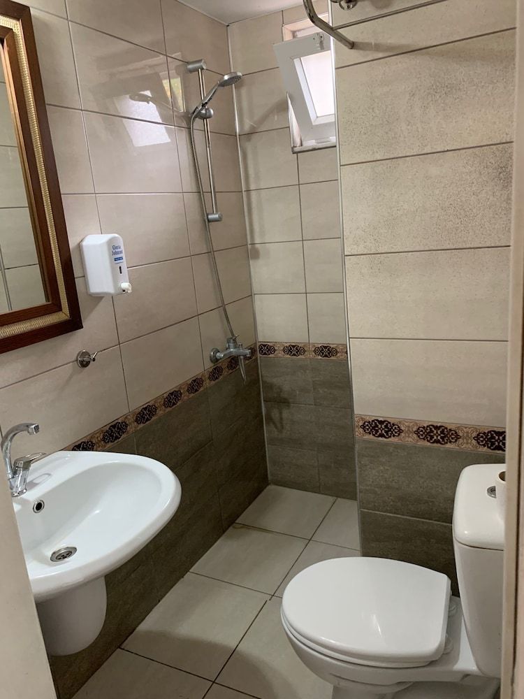 Belcan Hotel Standard Single Room 3