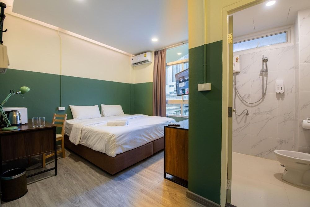 Spacy BKK Standard Double Room 5