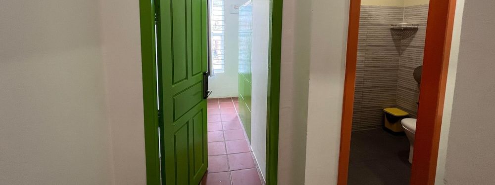 The Funky Village Private Dorm - Sleeps 2 Shared Bathroom 6