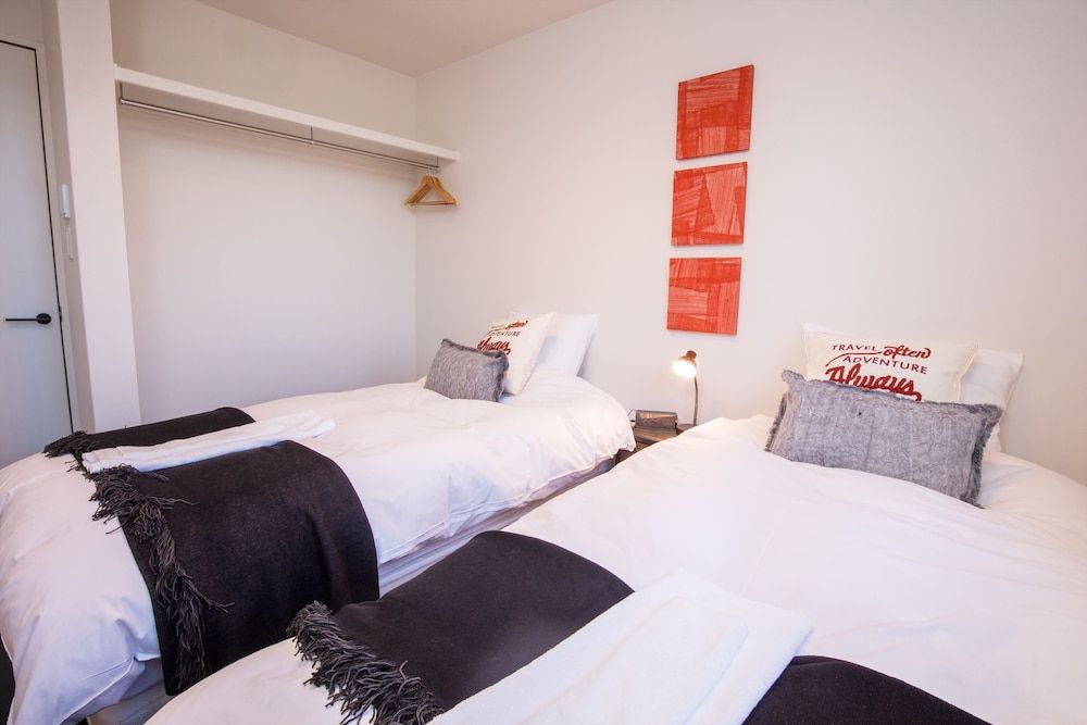 Comfort Apartment, 2 Bedrooms, Non Smoking, Mountain View