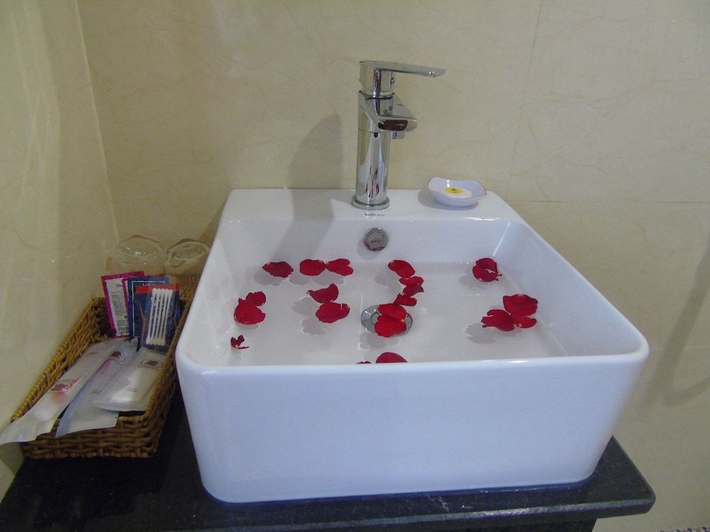 Ga Vang Hotel Family Room 17