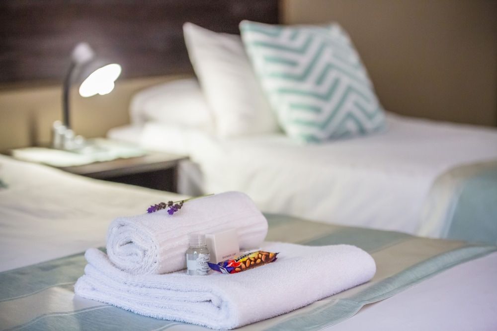 Beryl1 Guest House Deluxe Room, 1 Queen Bed, Non Smoking, Garden View 3