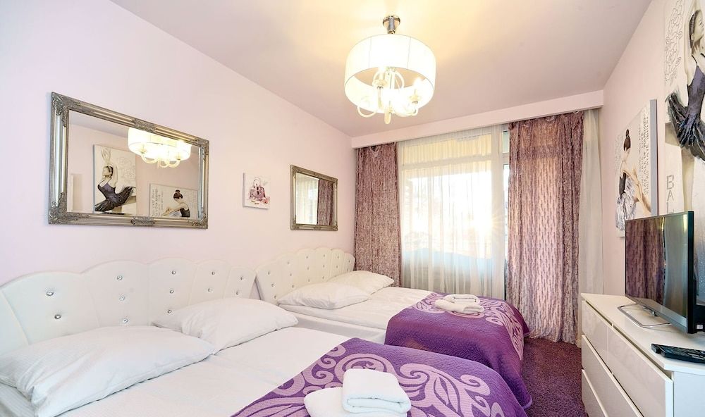 Apartment (C307)