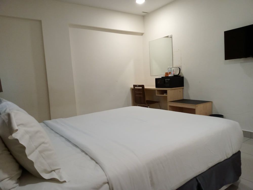 Avenue Bangi Hotel Basic Double Room 2