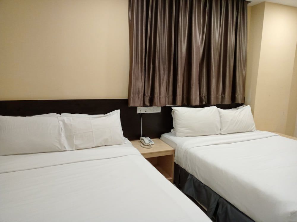 Avenue Bangi Hotel Family Quadruple Room 4