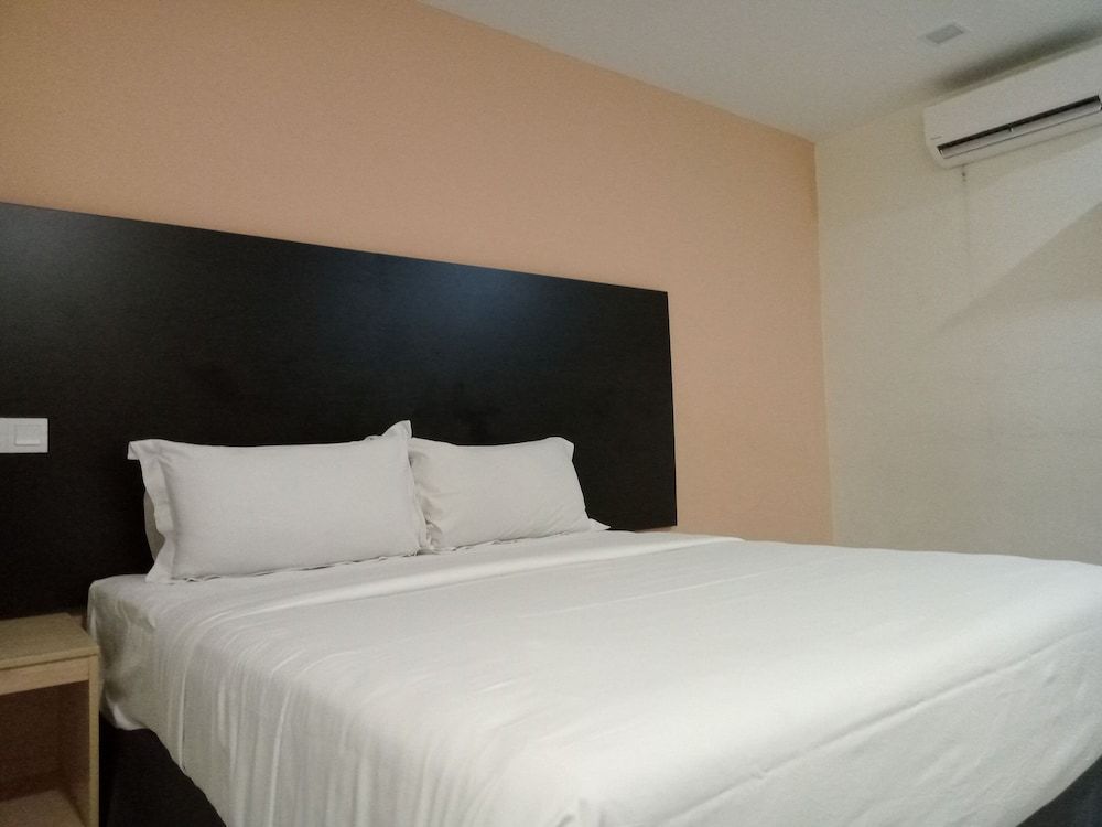 Avenue Bangi Hotel Basic Double Room, 1 Queen Bed 2