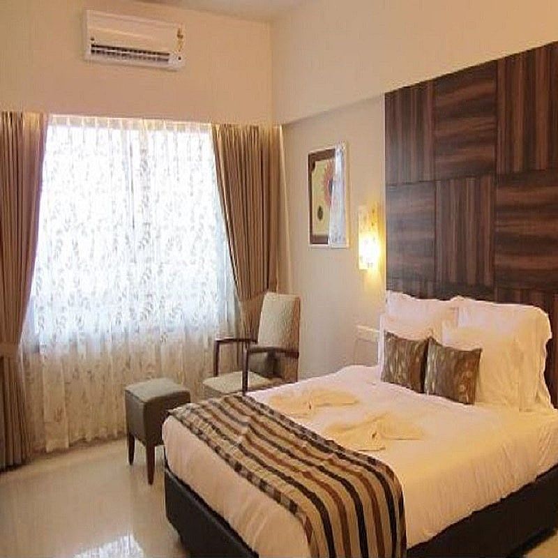 Deluxe A/C Room