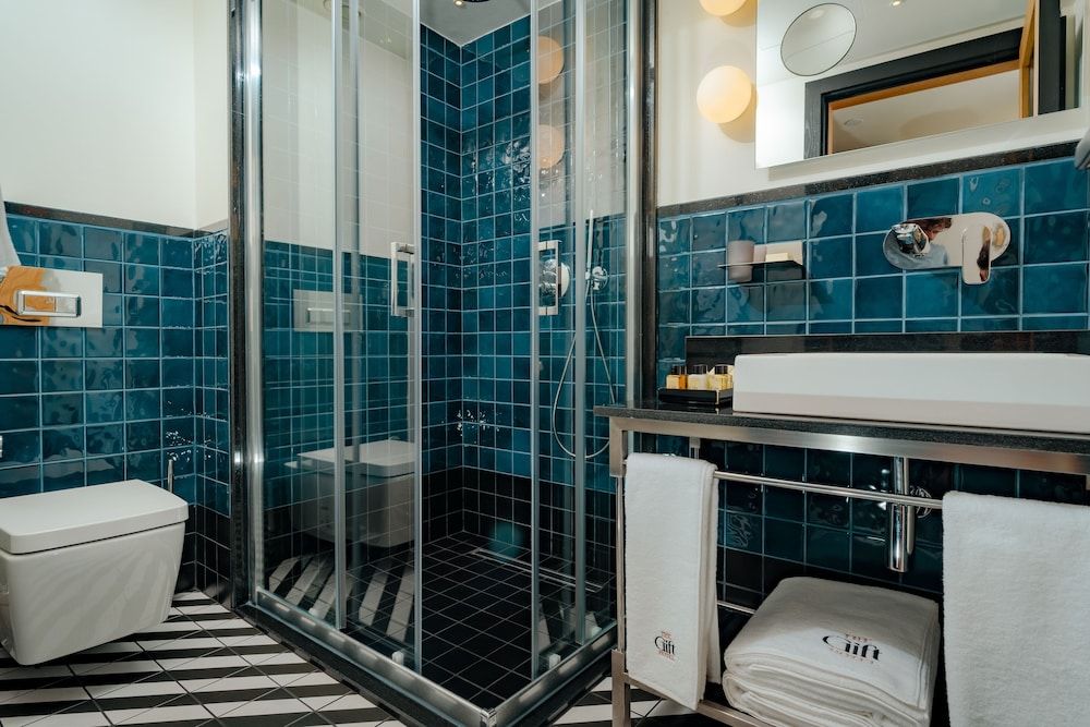 The Gift Hotel Budget Double or Twin Room 7