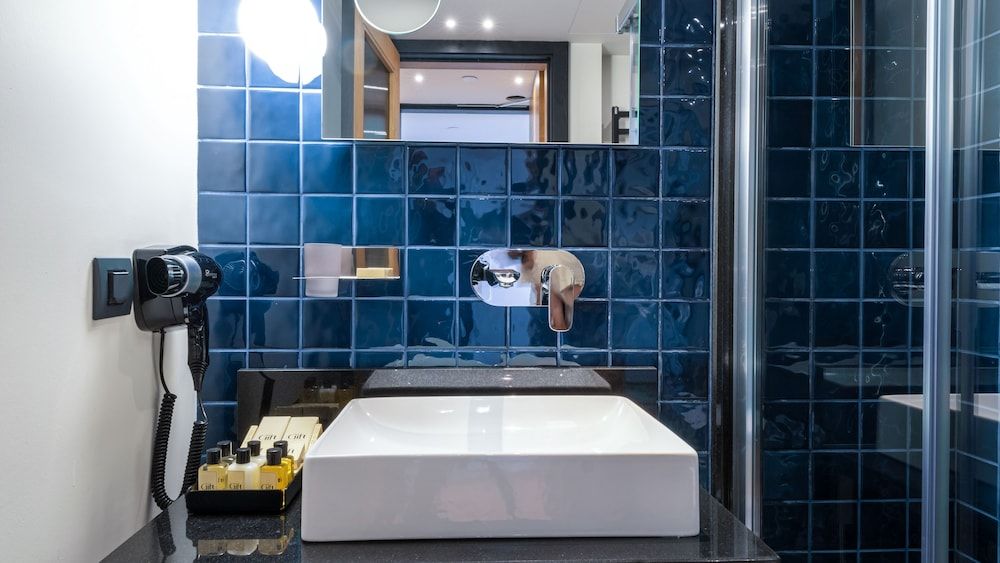 The Gift Hotel Budget Double or Twin Room 5