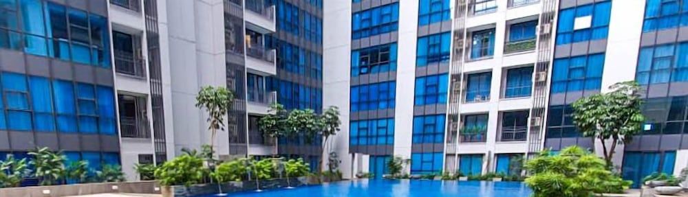 undefined NOIR by Kozystay 2