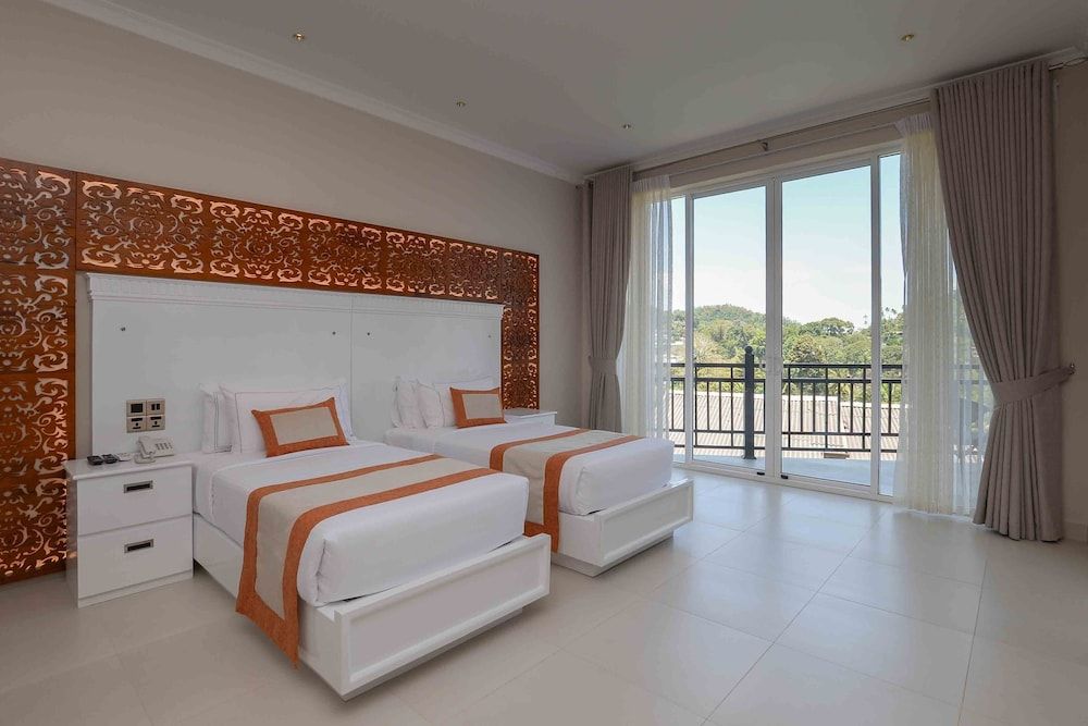 undefined Kandy Hills 9