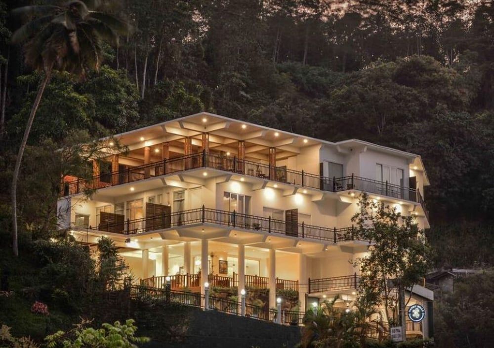 undefined Kandy Hills 3