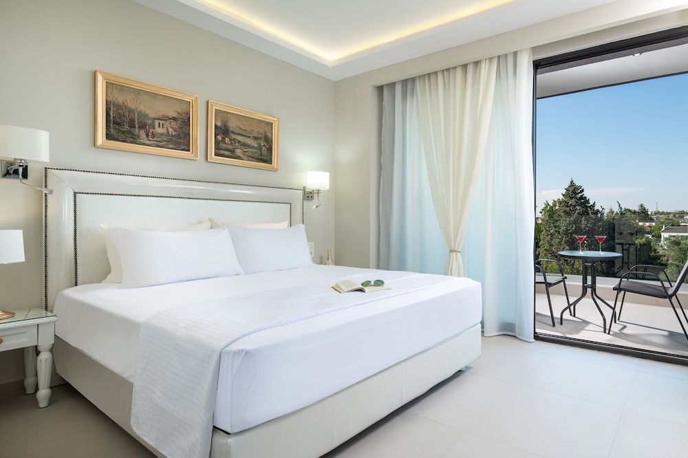 Light Blue Luxury Rooms Deluxe Double Room, Balcony 5