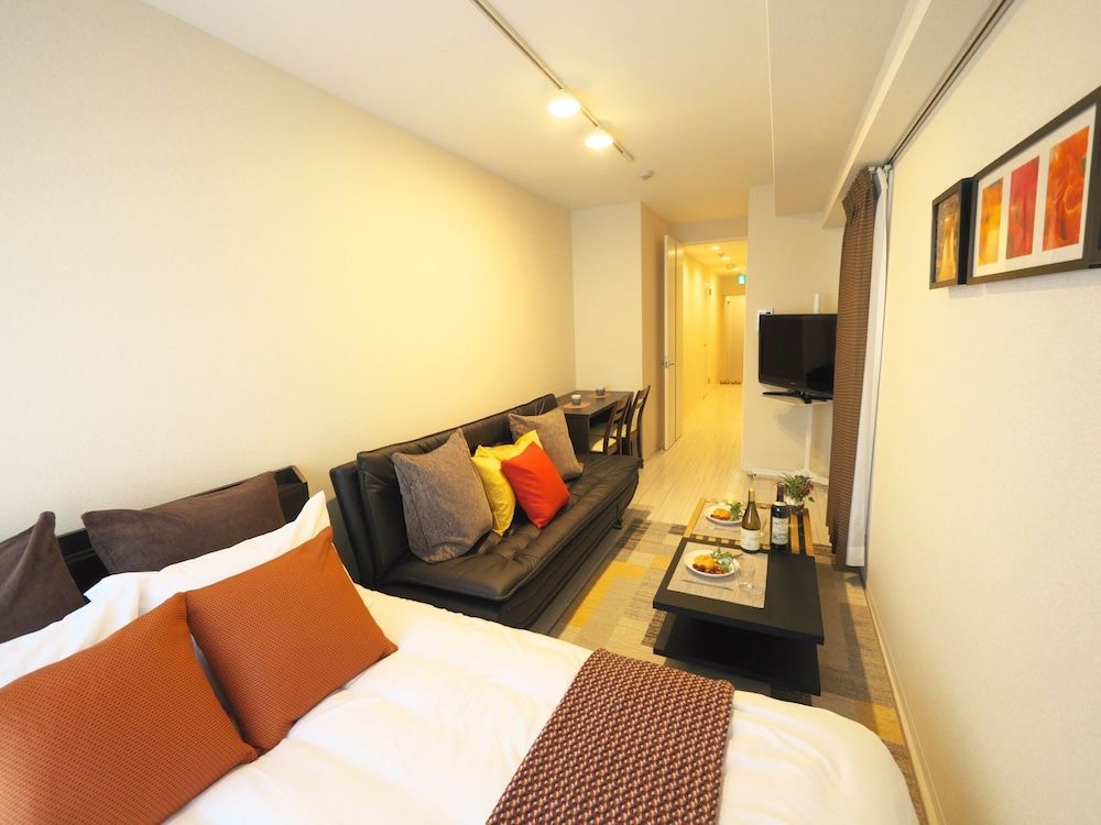 Kicon Hotels Fuchsia Business Apartment, Non Smoking 5