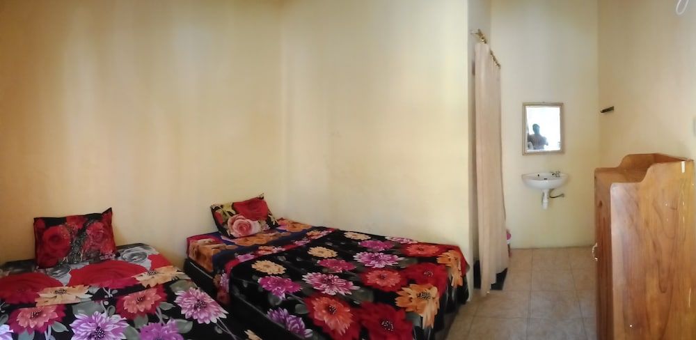 Roby Homestay Standard Twin Room 4