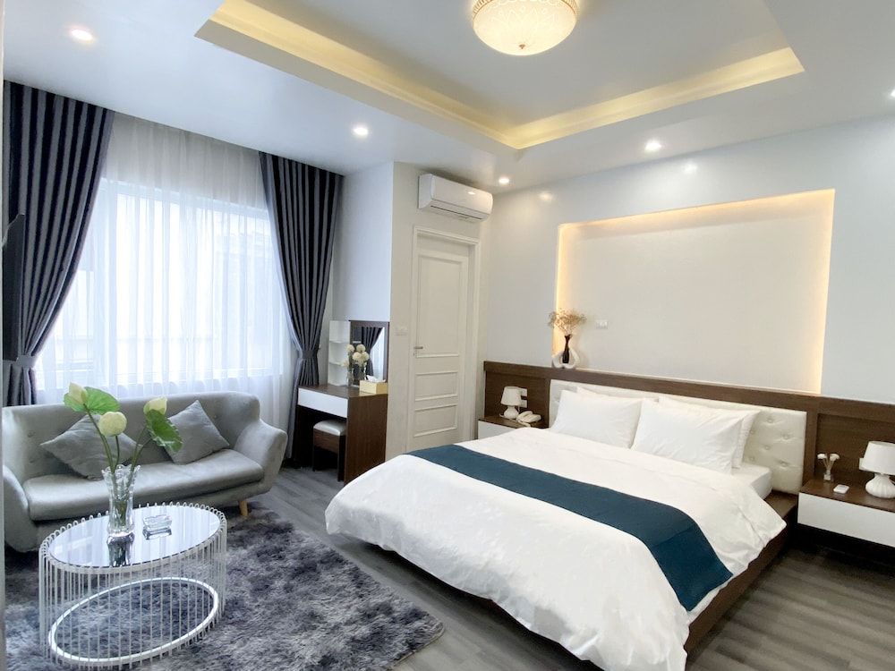 undefined Sen Hotel My Dinh Song Da