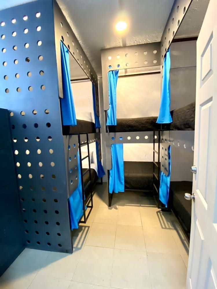 undefined Roomies Hostel Parque Mexico 9