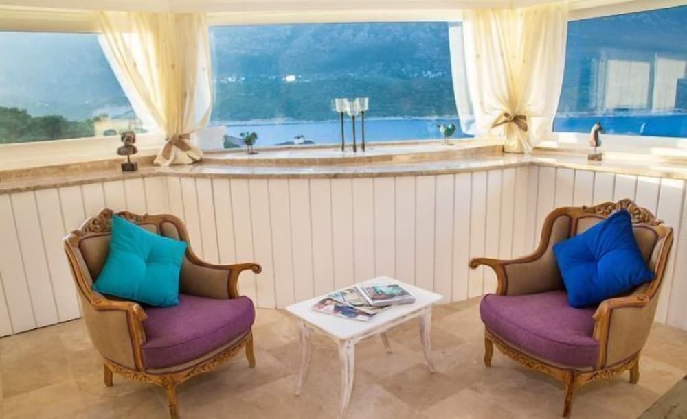 Honeymoon Penthouse