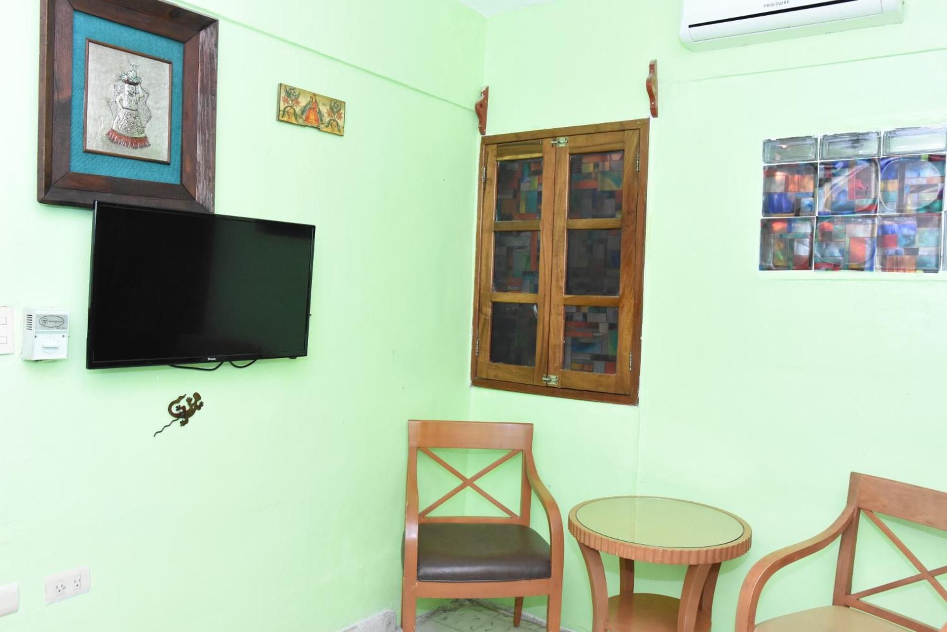 Cancun Guest House 6 Double or Twin Room 3