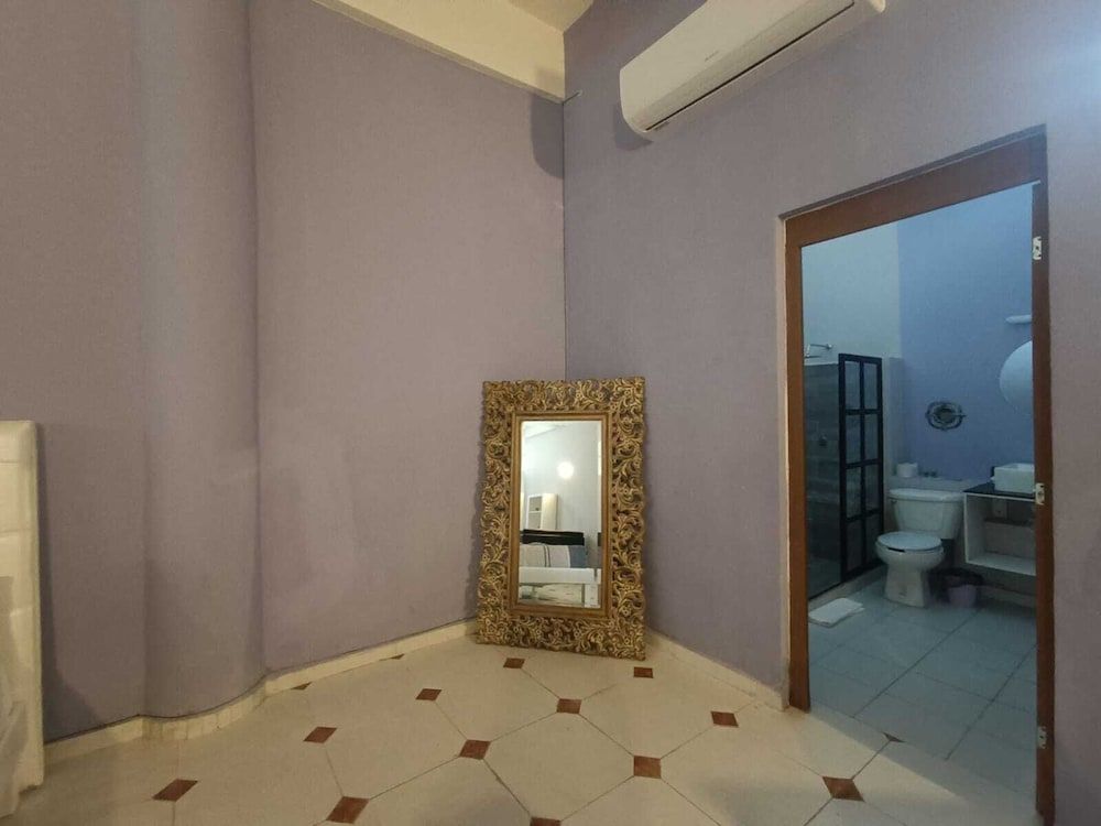 Cozy studio across from the Ocean E12 Family Studio 6