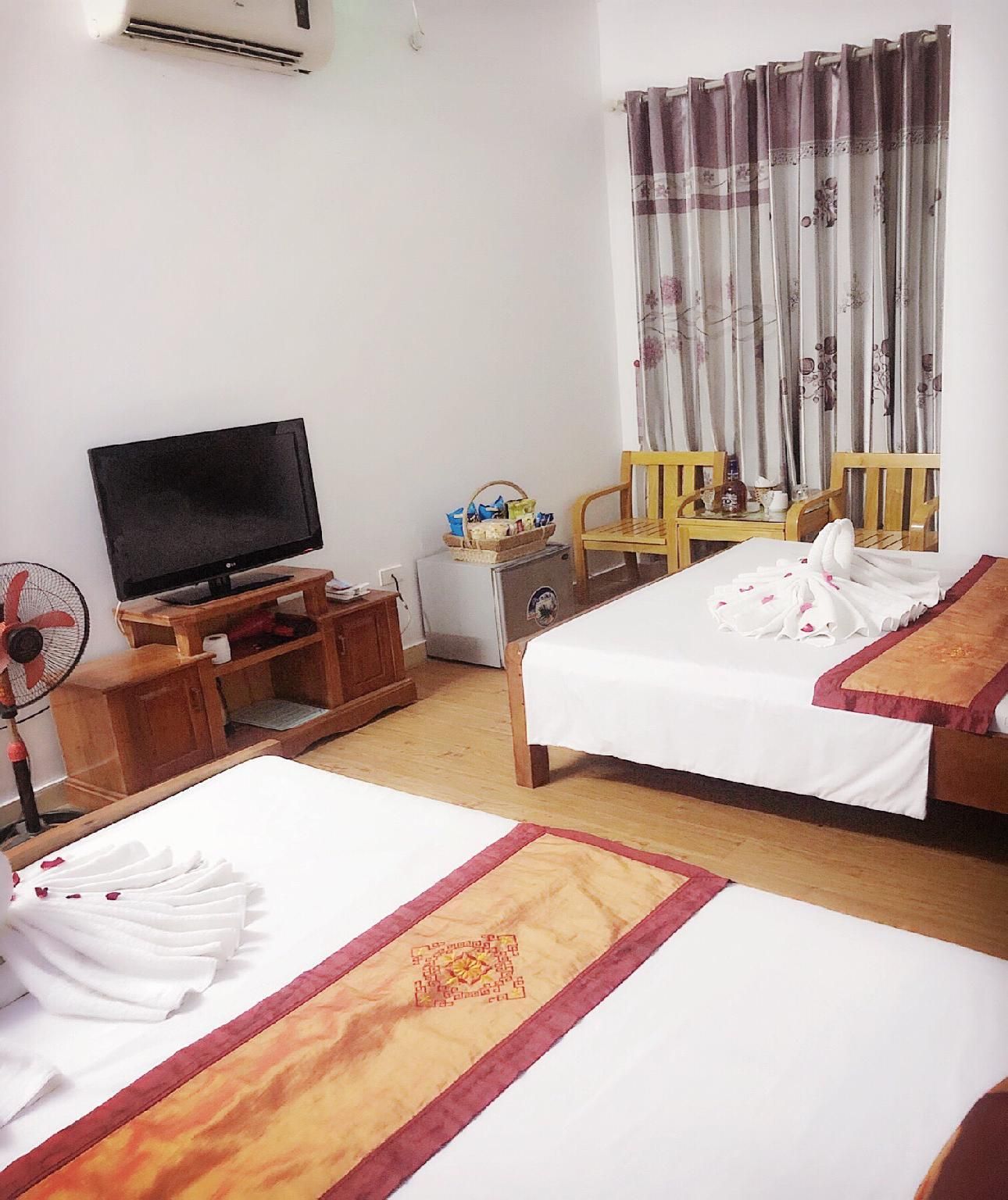 undefined Khach san Phuong Dong 10
