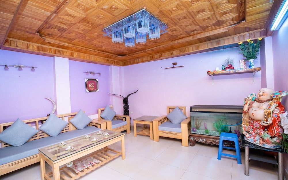 undefined Khach san Phuong Dong 5