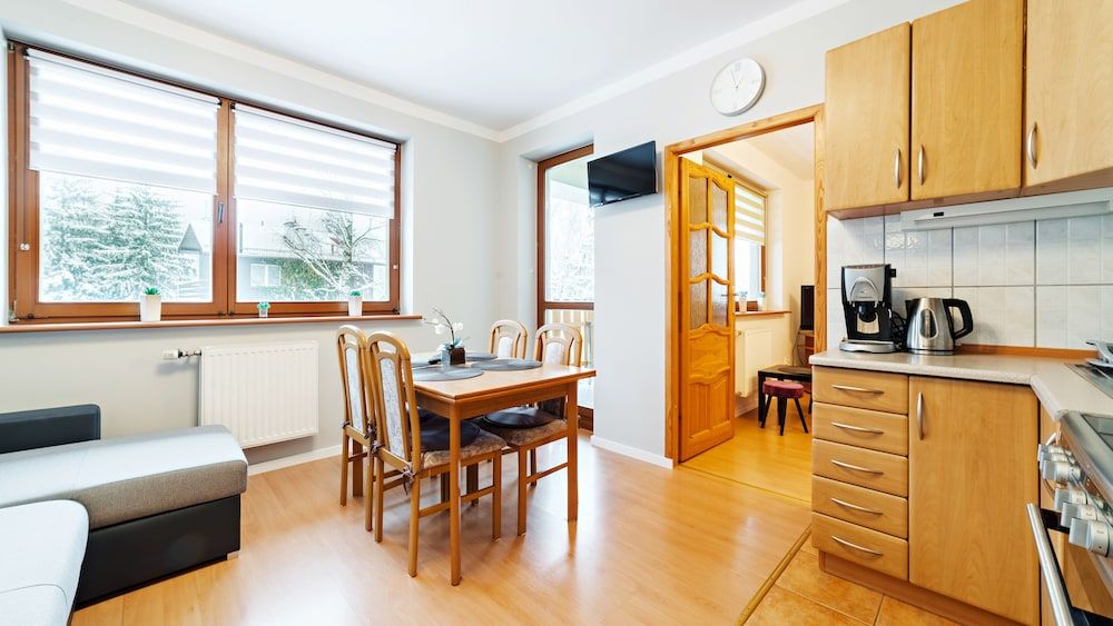 Apartment (14)
