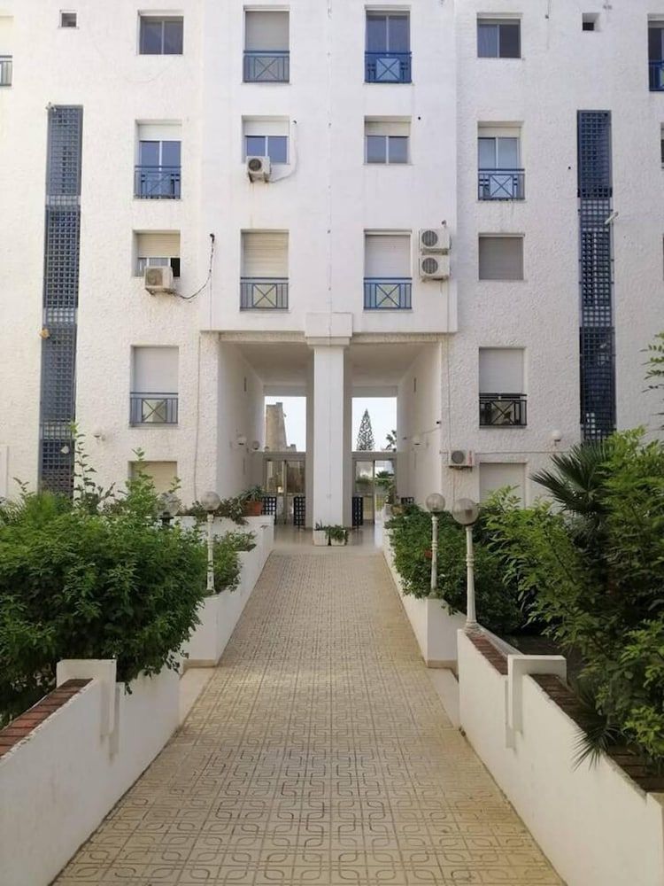 undefined Captivating 2-bed Apartment in Tunis 3