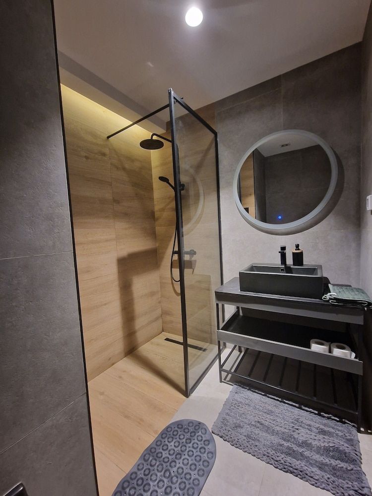 Captivating 2-bed Apartment in Tunis Apartment 14