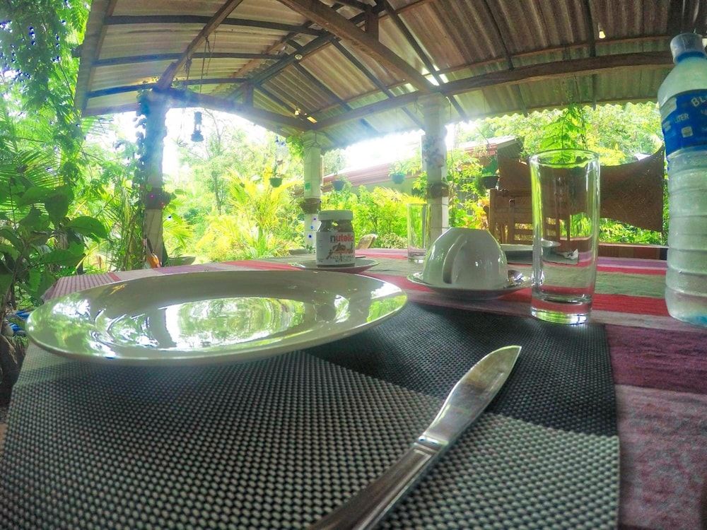 The Otunna Guest House Basic Double Room 6