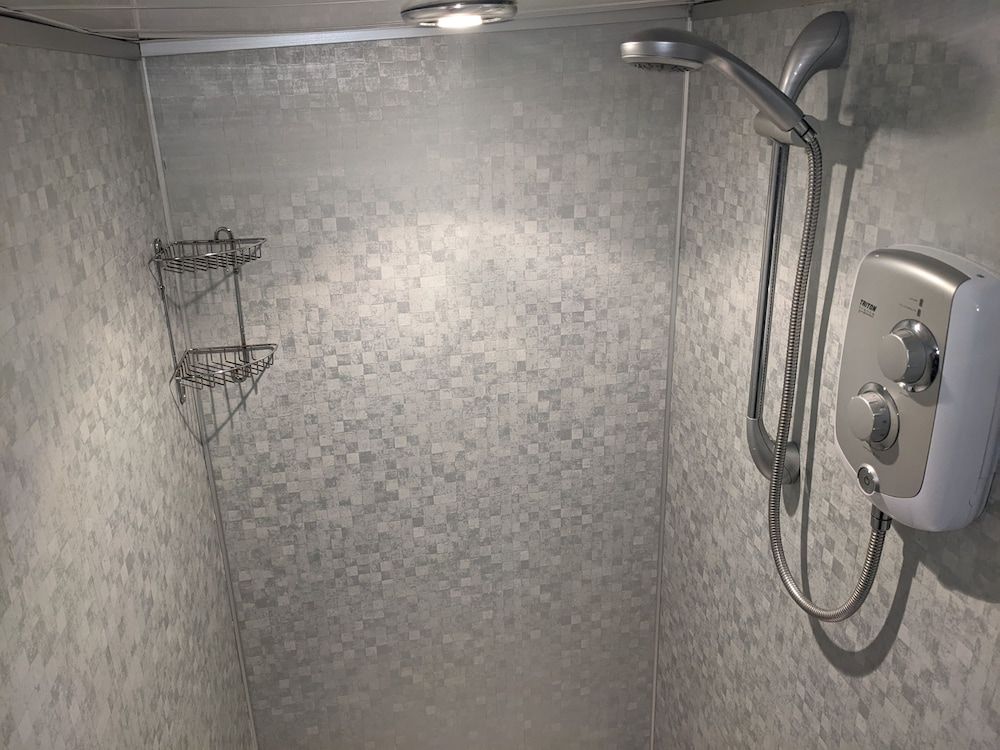 Cwmbach Cottages Double Room, Ensuite 16