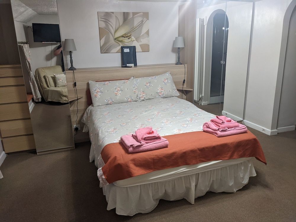 Cwmbach Cottages Double Room, Ensuite 7