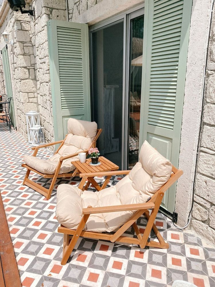 undefined Ella Alaçatı Otel