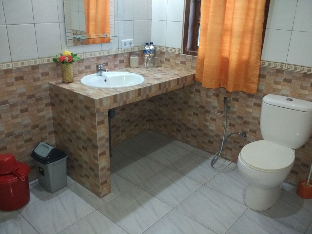 Budi Sun Resort Premium Double Room 3