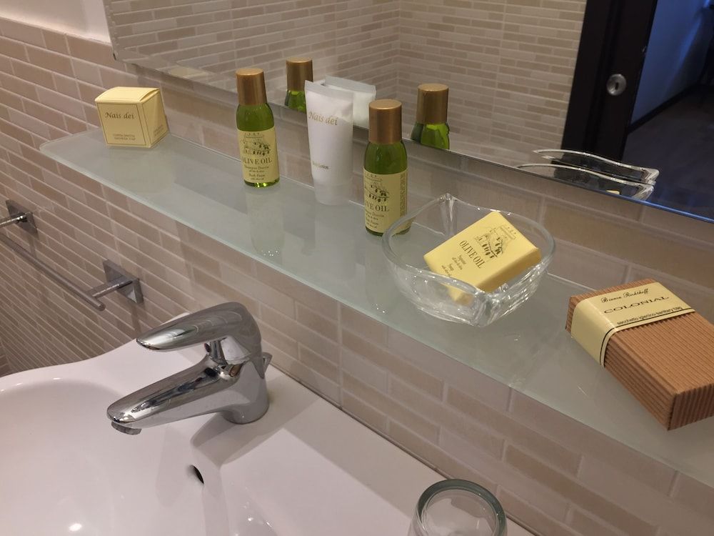 B&B Domus Verdiana Classic Double Room 6