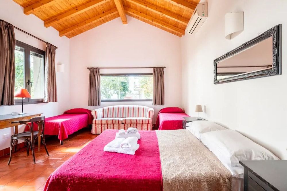 B&B Domus Verdiana Studio, Garden View 2