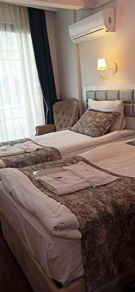 Harbour Otel Standard Twin Room 3