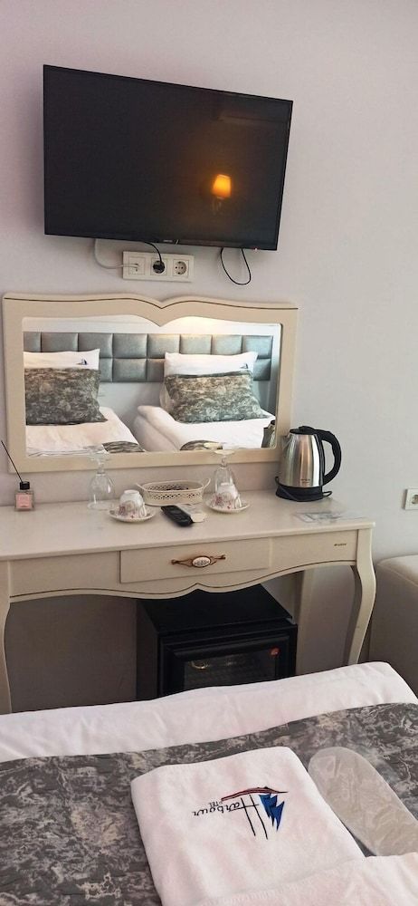 Harbour Otel Standard Twin Room 2