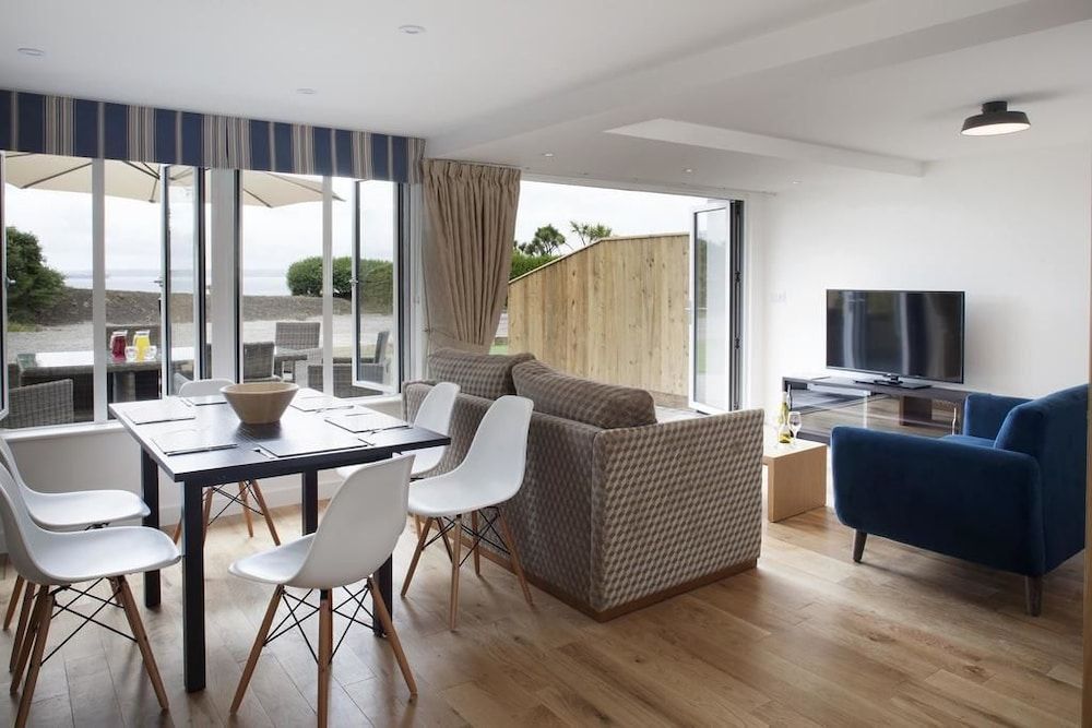 Two-Bedroom Lodge