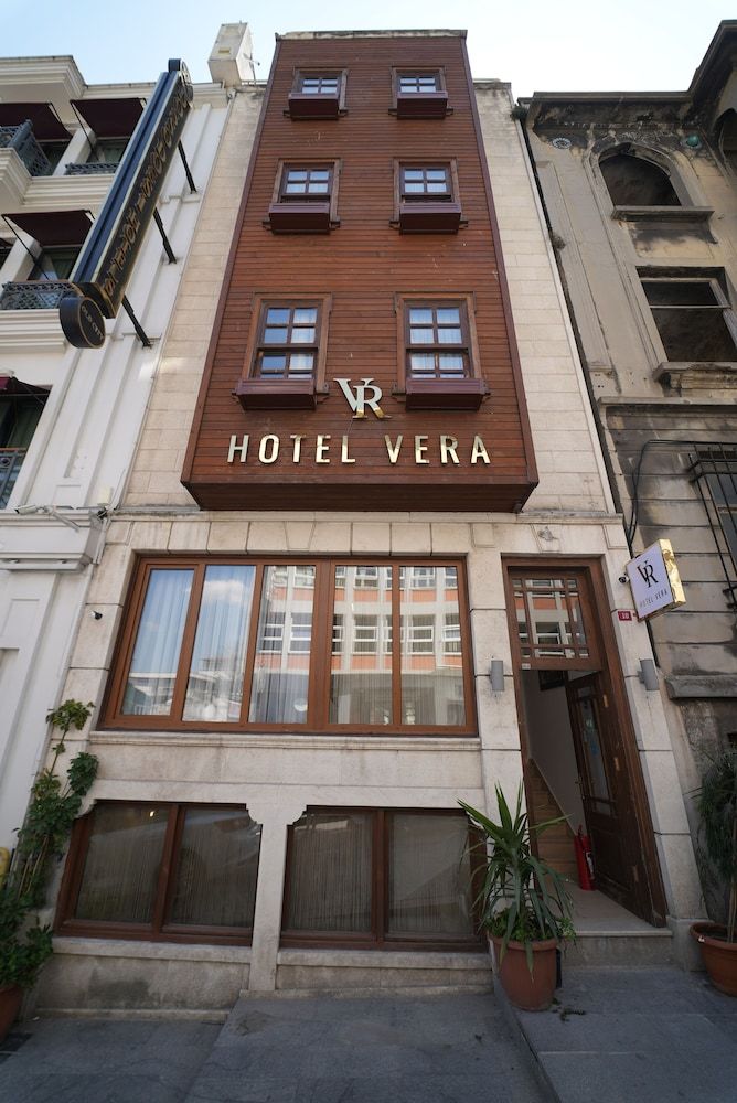 undefined Hotel Vera 7