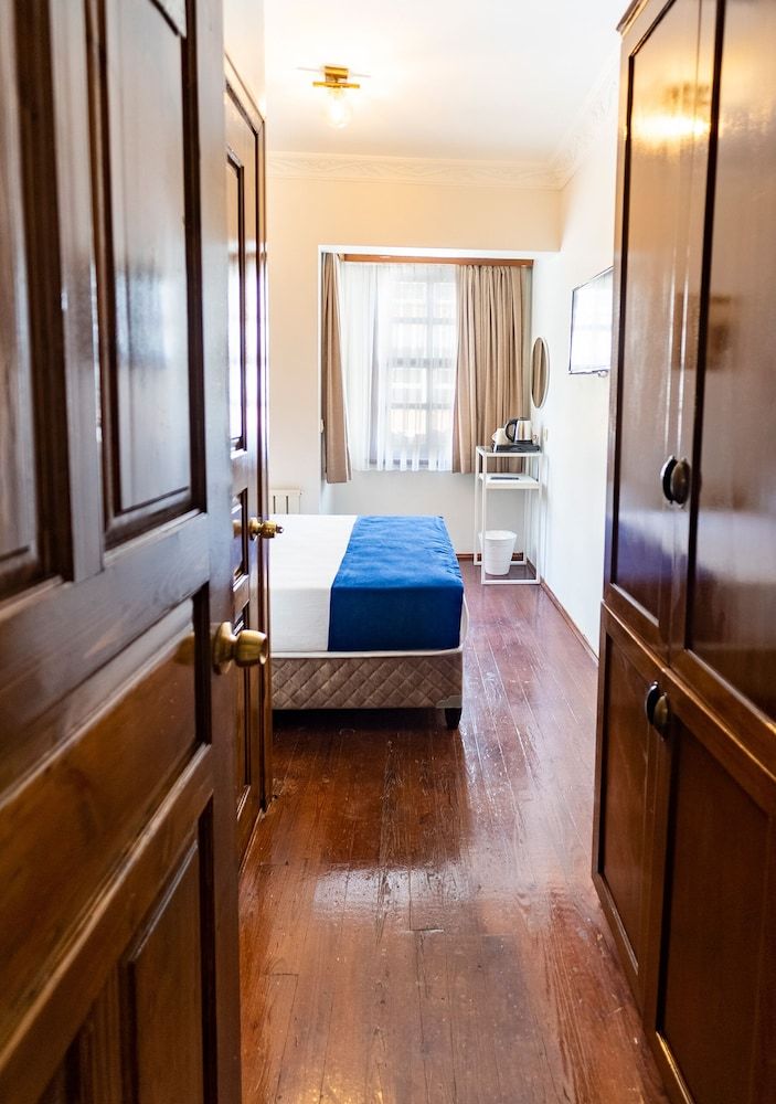 undefined Hotel Vera 2