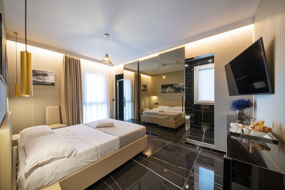 X Business Deluxe Room 2