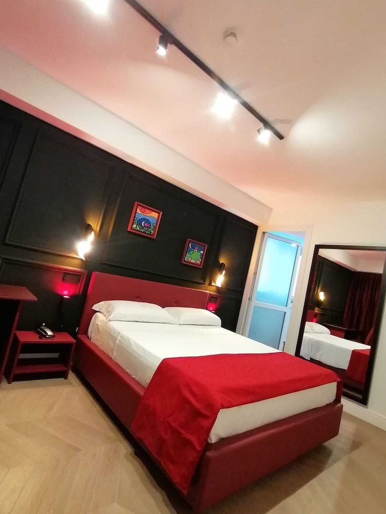 X Business Family Suite 3