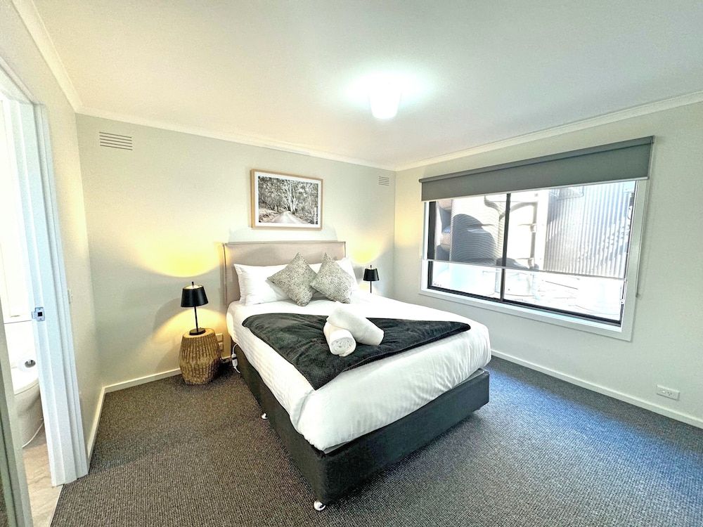 Holiday House (4BR)