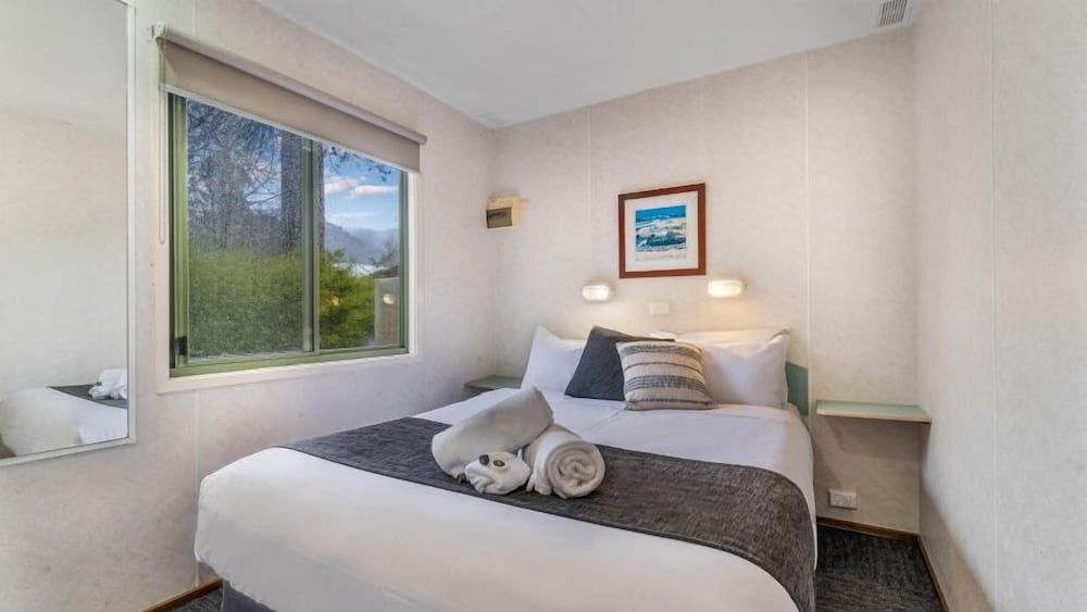 Standard Cabin (2BR)