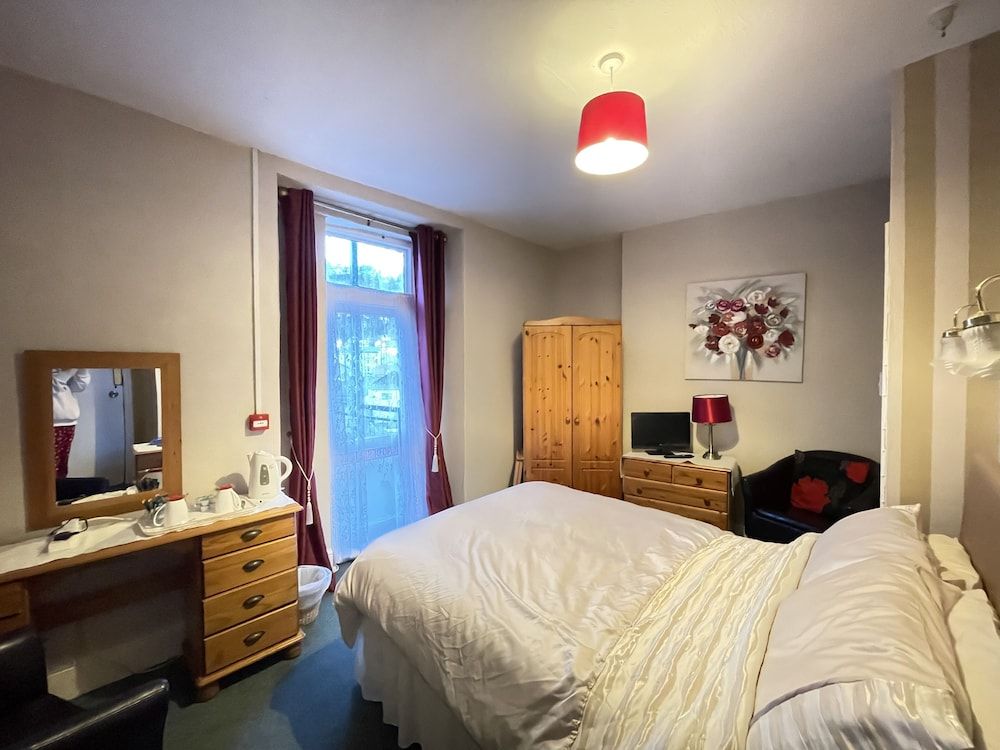 Basic Double Room, Private Bathroom